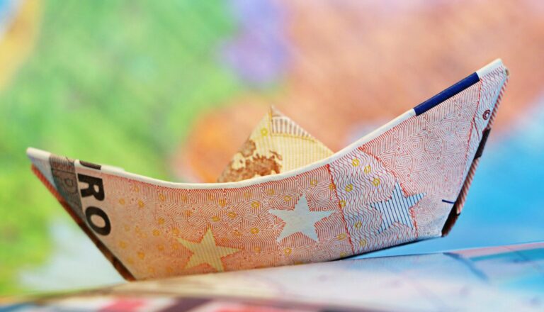 Geld Schiffchen
